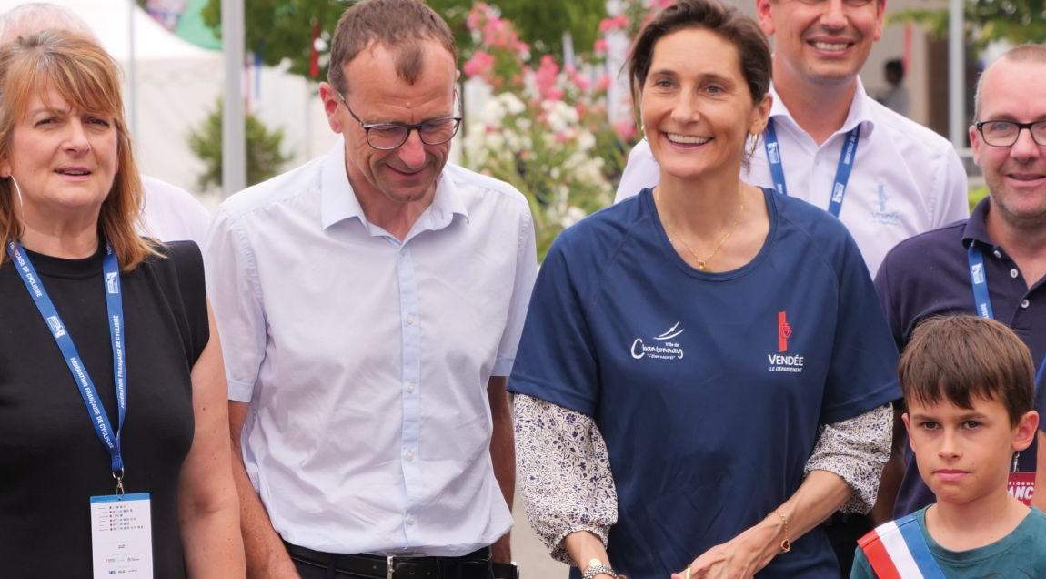 Amélie Oudéa-Castéra aux championnats de France de cyclisme sur route de l'Avenir 2026