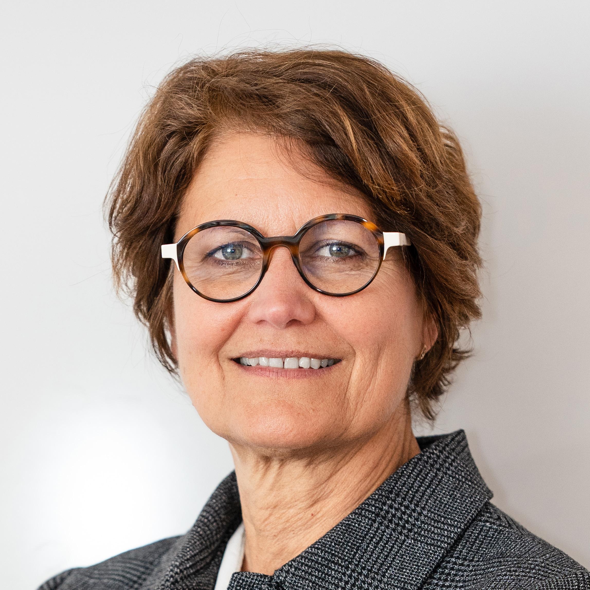 Véronique MOREIRA
